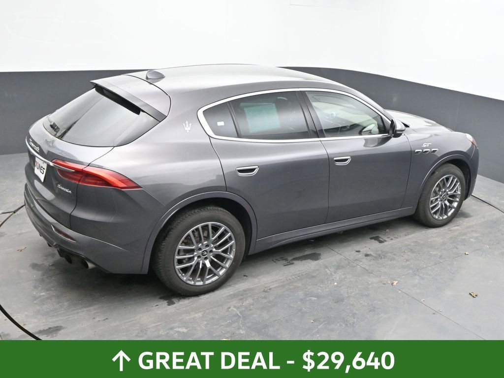 Used 2024 Maserati Grecale GT image 46