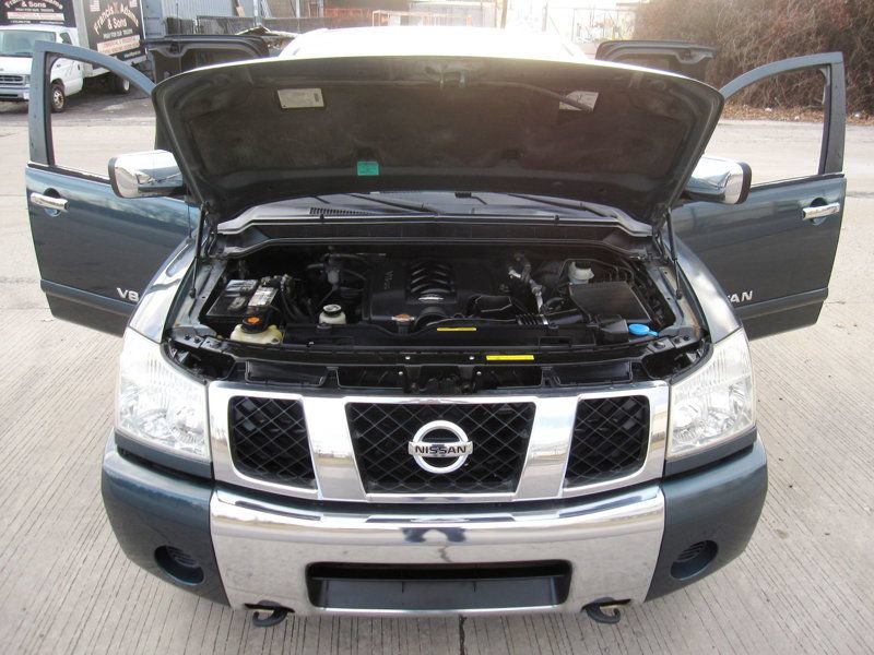 Used 2005 Nissan Titan SE AWD/4WD image 33