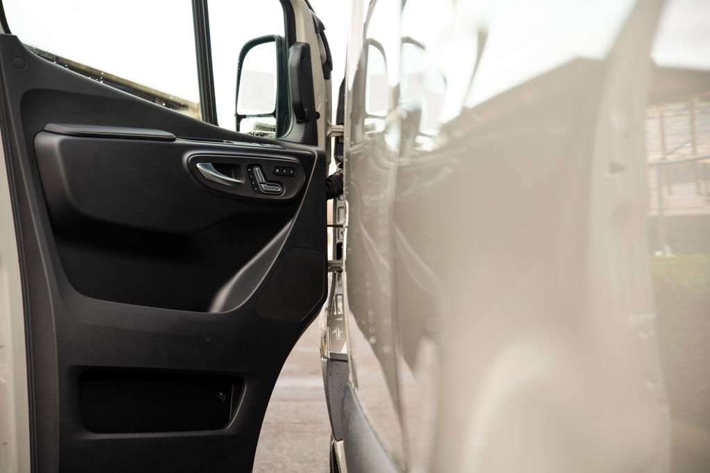New 2026 Mercedes-Benz Sprinter 2500 image 11
