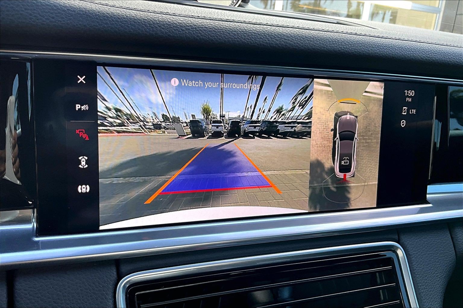 Used 2023 Porsche Panamera image 21