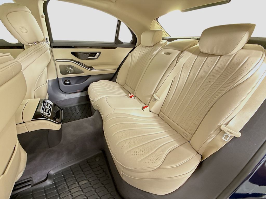 Certified 2022 Mercedes-Benz S 580 4MATIC Sedan image 25