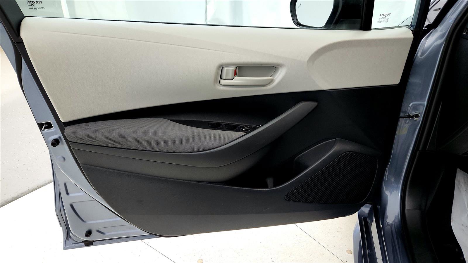 Certified 2025 Toyota Corolla LE w/ LE Premium Package image 22