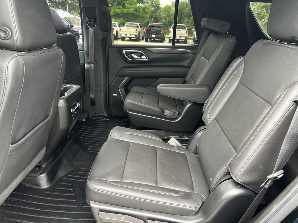 Used 2022 Chevrolet Tahoe LT w/ LT Signature Plus Package AWD/4WD image 37