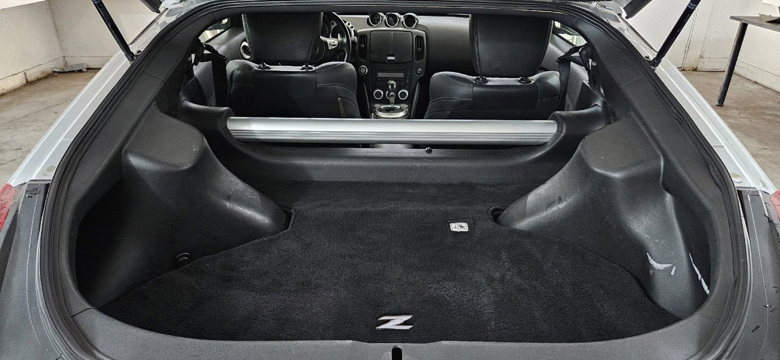 Used 2012 Nissan 370Z Touring w/ Sport Pkg image 13