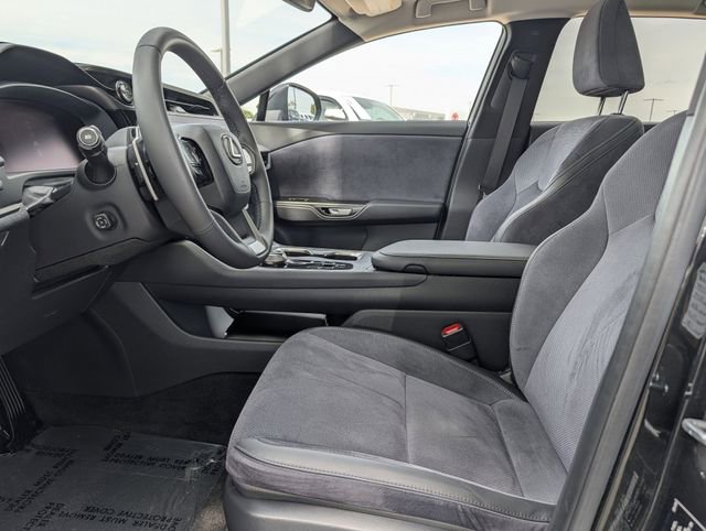 Used 2024 Lexus RZ 300e Premium image 26