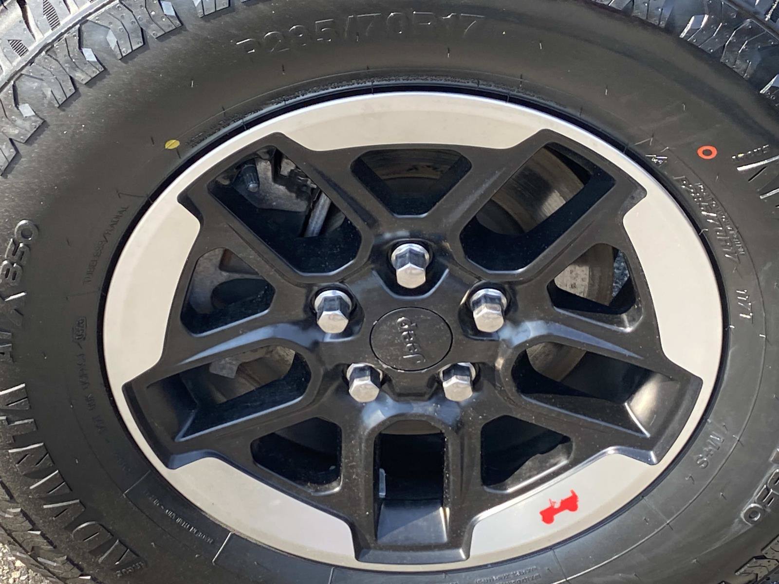 Used 2021 Jeep Wrangler Unlimited Rubicon AWD/4WD image 29