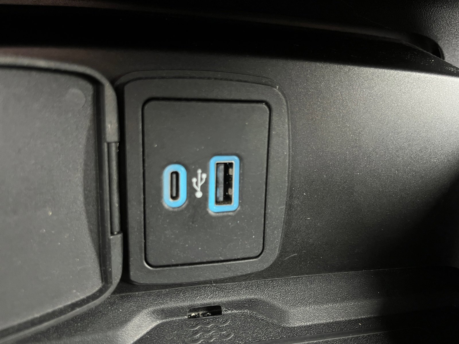 Used 2022 Ford Bronco Badlands AWD/4WD image 14