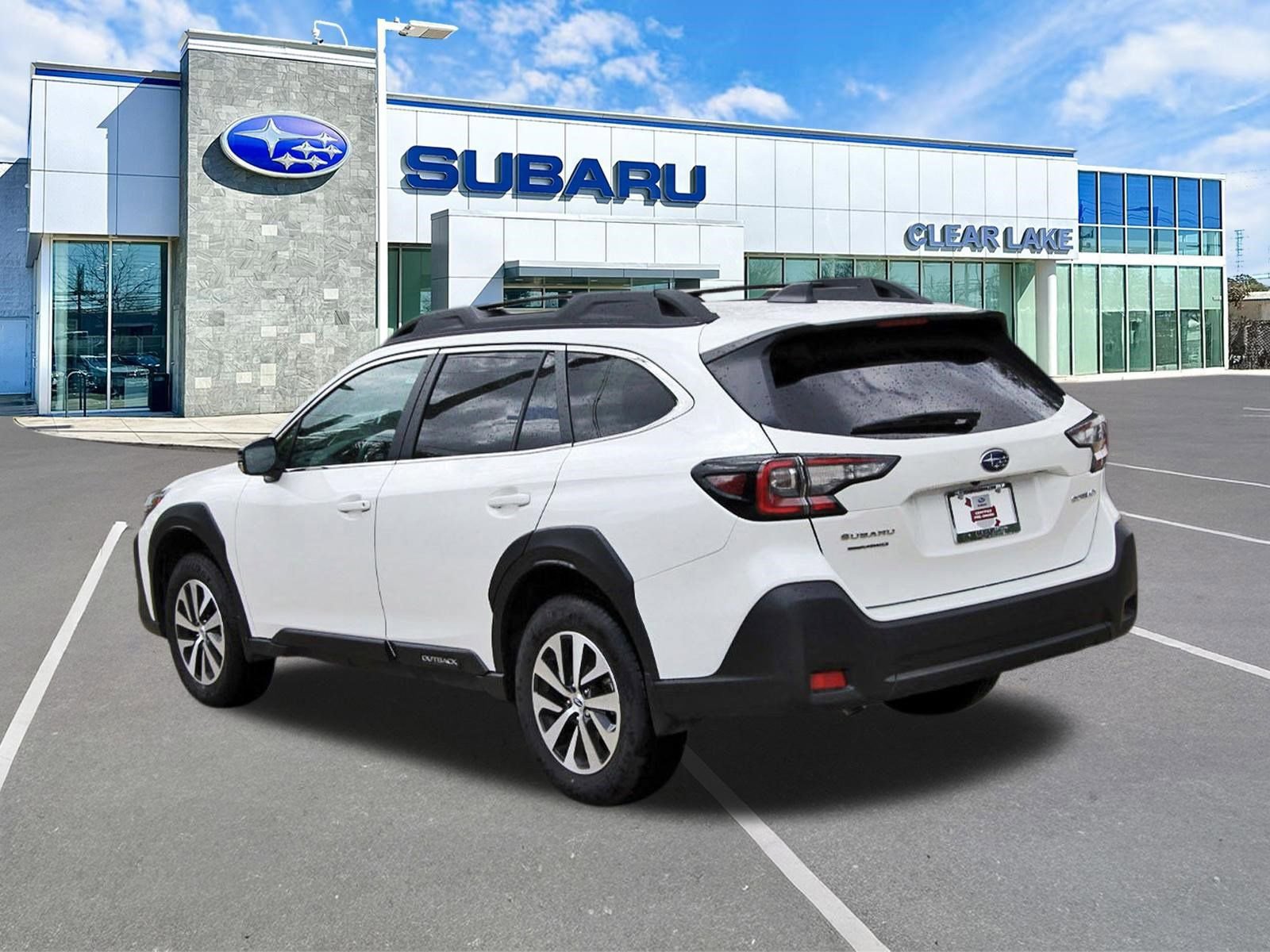 Certified 2025 Subaru Outback Premium image 4