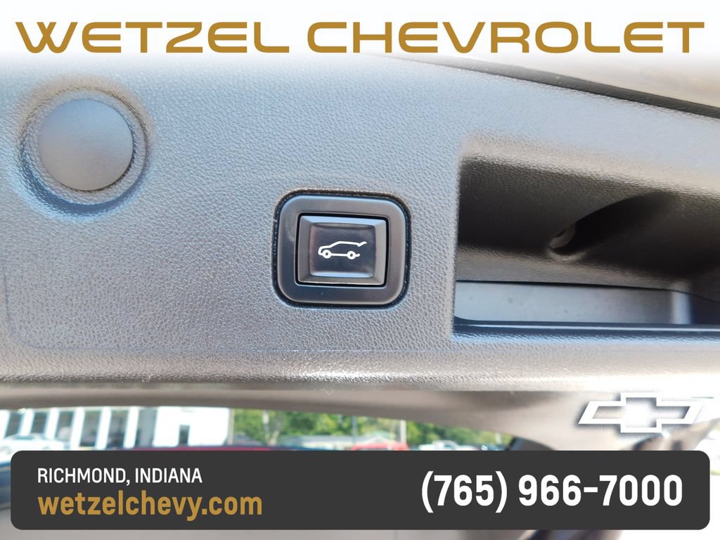Used 2022 Chevrolet Equinox LT w/ Driver Convenience Package AWD/4WD image 22