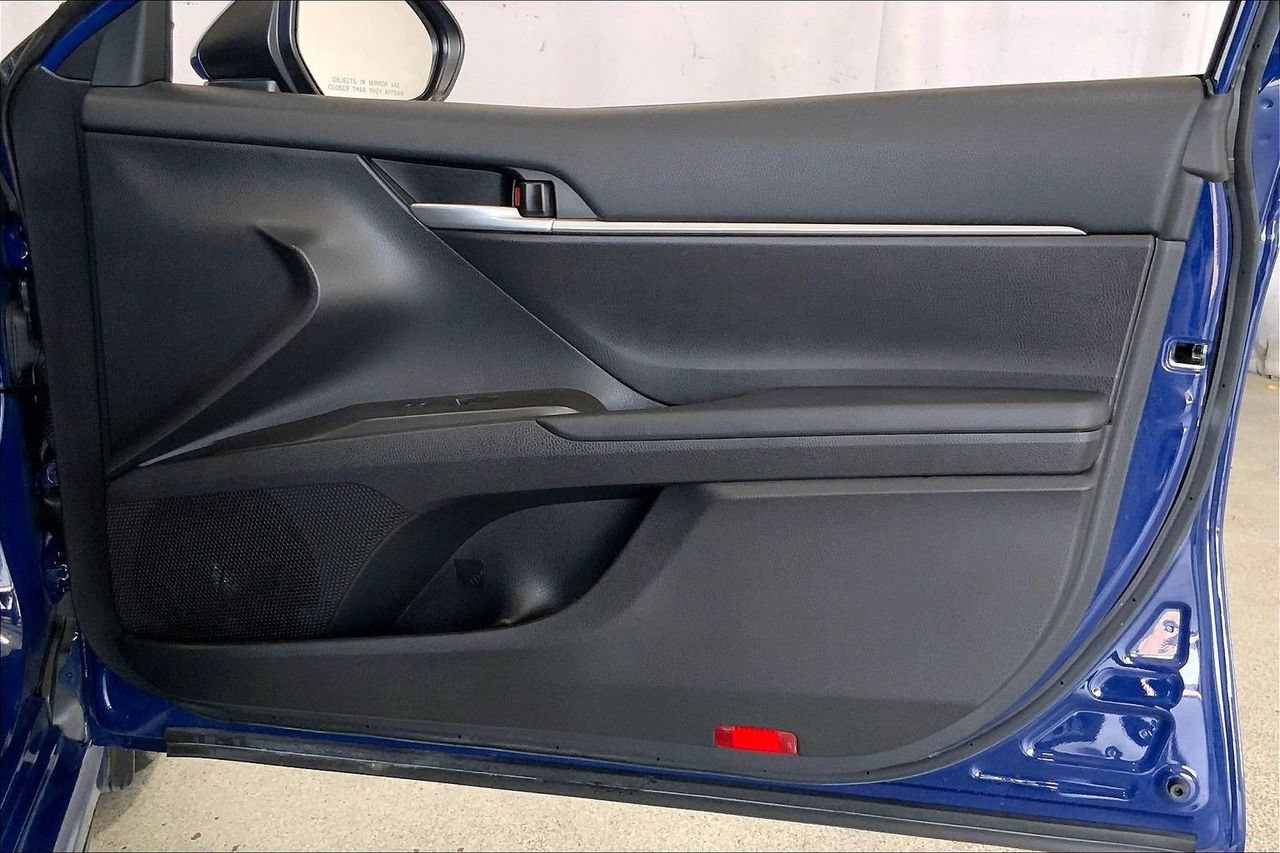 Used 2024 Toyota Camry SE FWD image 26