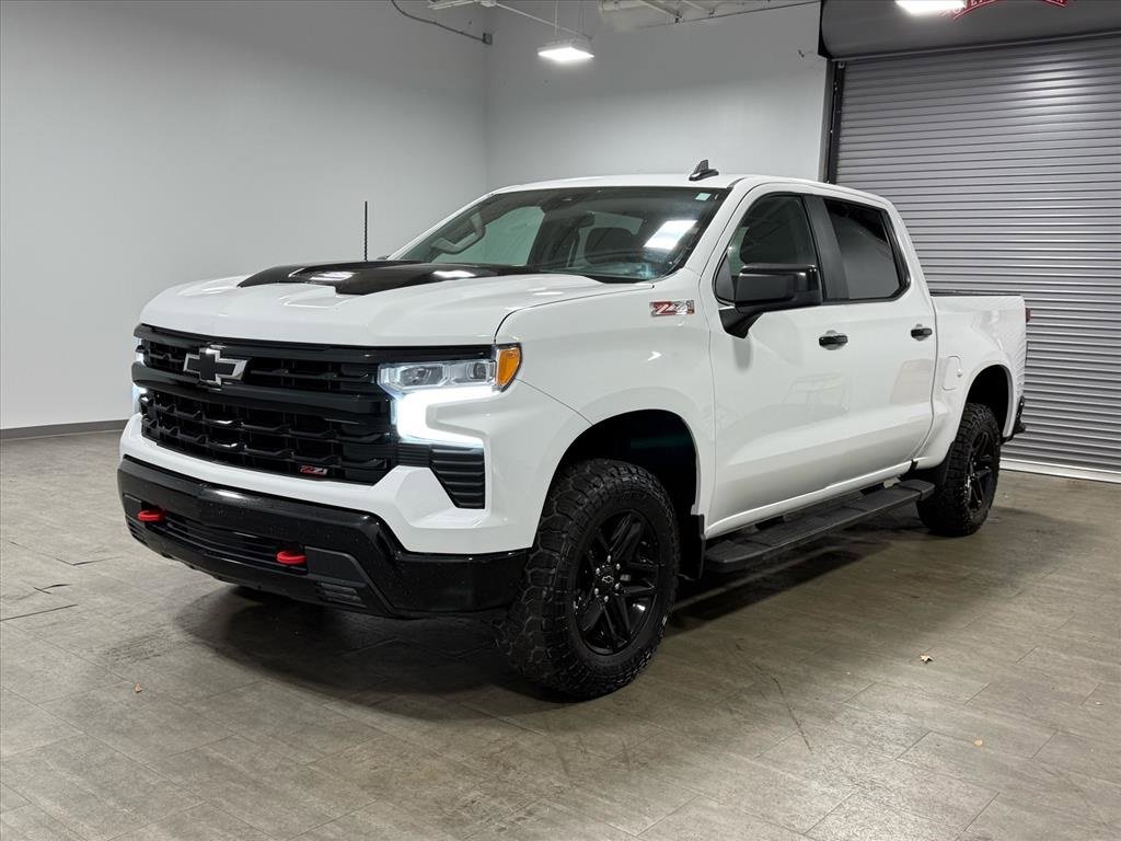 Used 2023 Chevrolet Silverado 1500 LT Trail Boss w/ Protection Package image 8