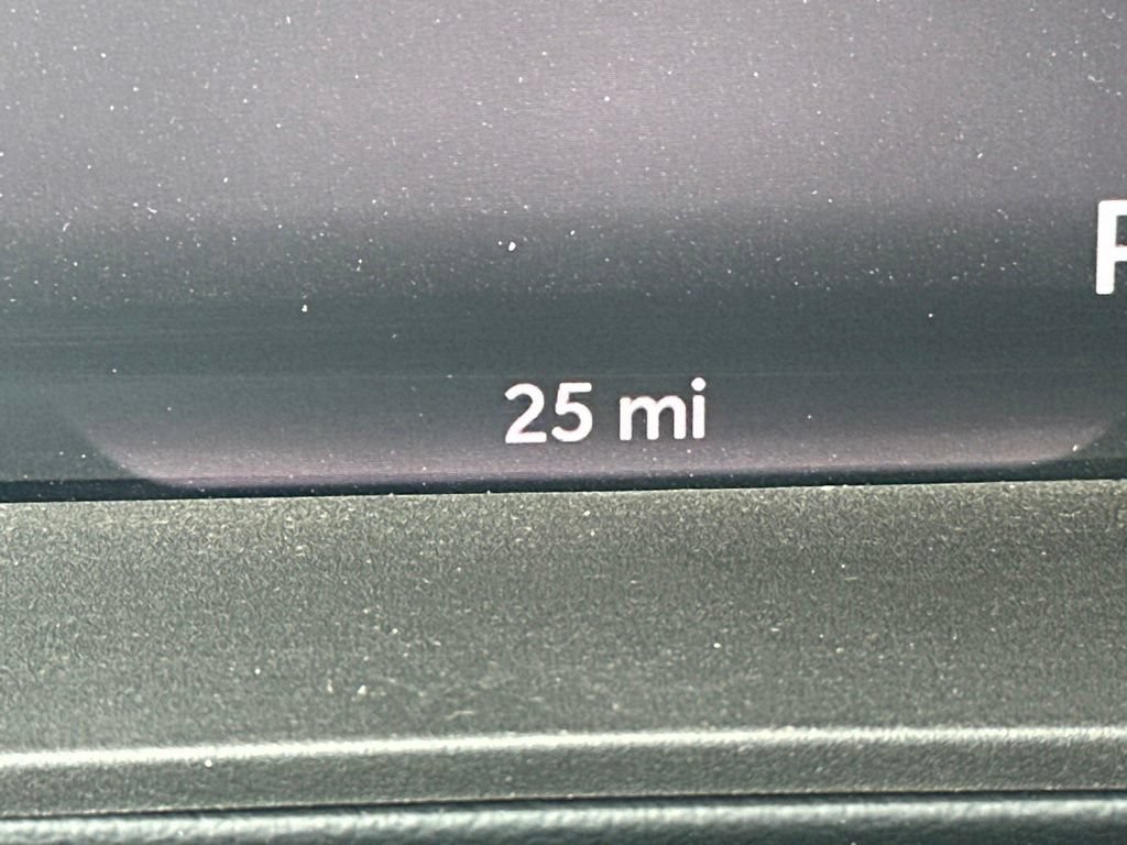 New 2026 Jeep Cherokee Limited AWD/4WD image 25