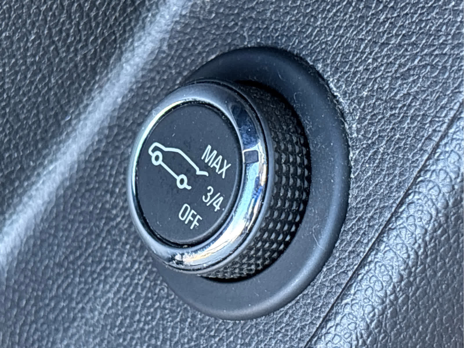 Used 2019 Chevrolet Traverse LT w/ LPO, Blackout Package image 25