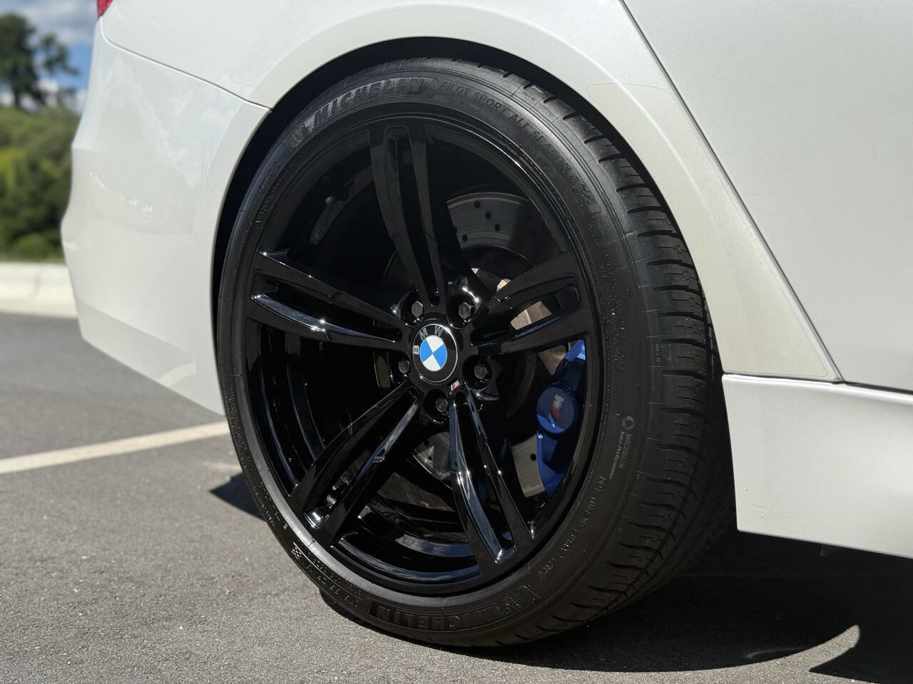 Used 2015 BMW M3 image 11