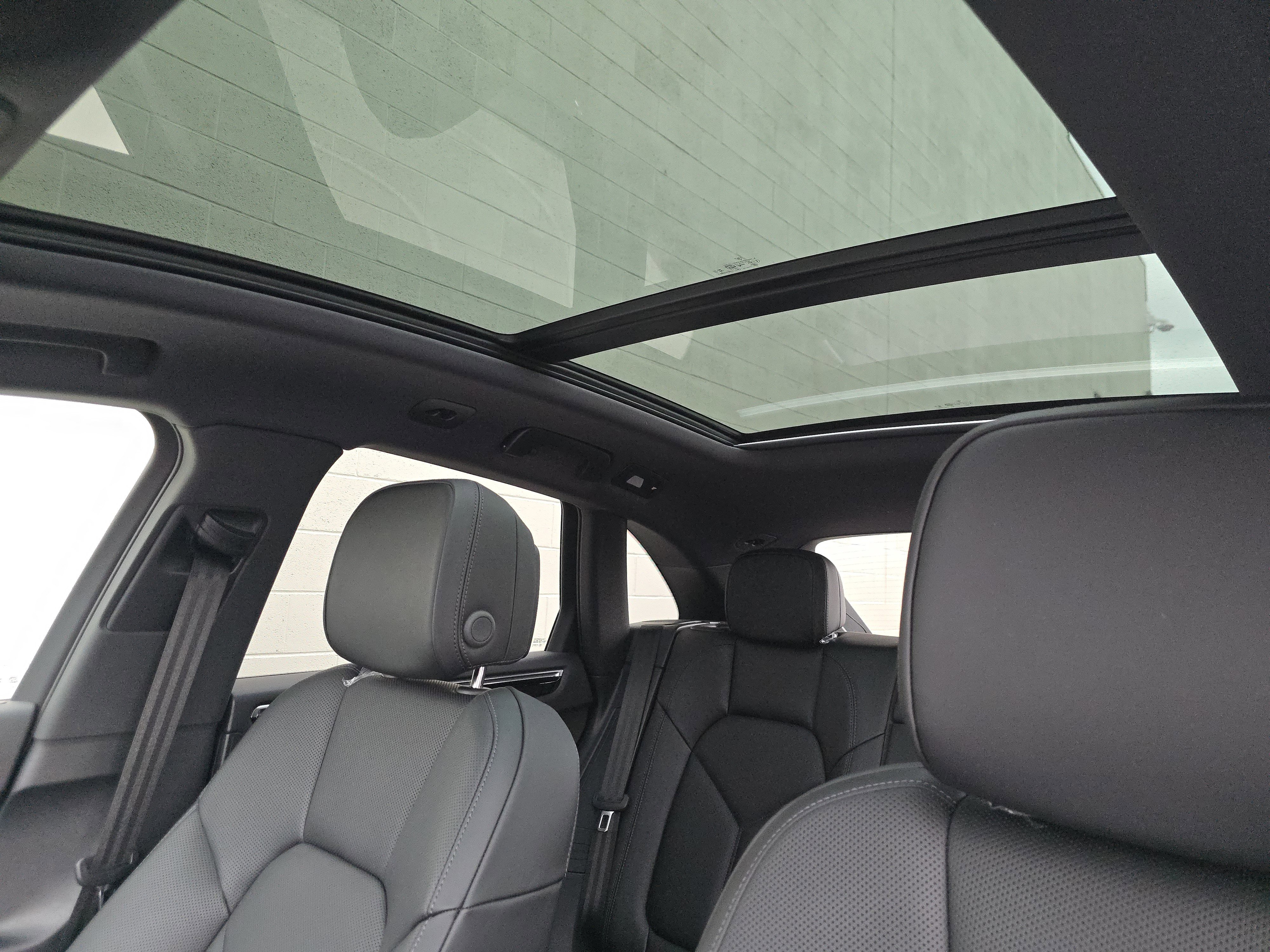 New 2026 Porsche Macan AWD/4WD image 13