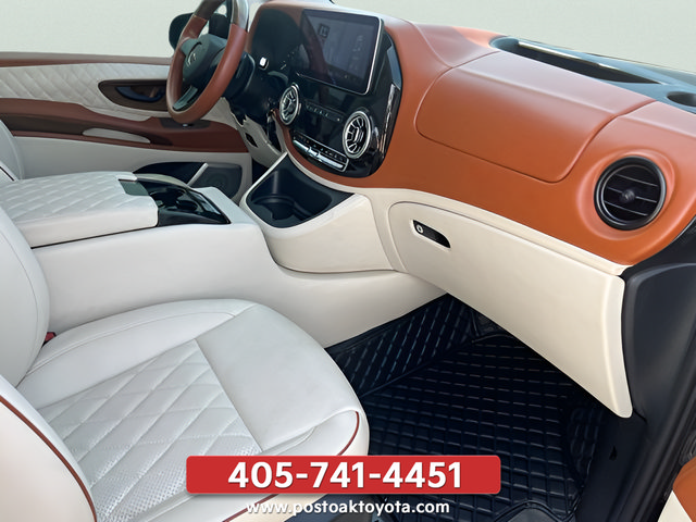Used 2020 Mercedes-Benz Metris Passenger image 18
