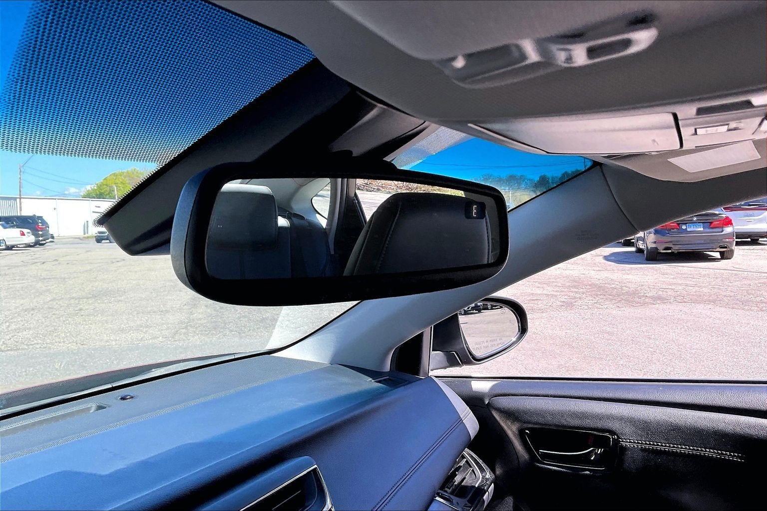 Used 2018 Toyota Avalon Limited w/ All Weather Liner Package FWD image 34