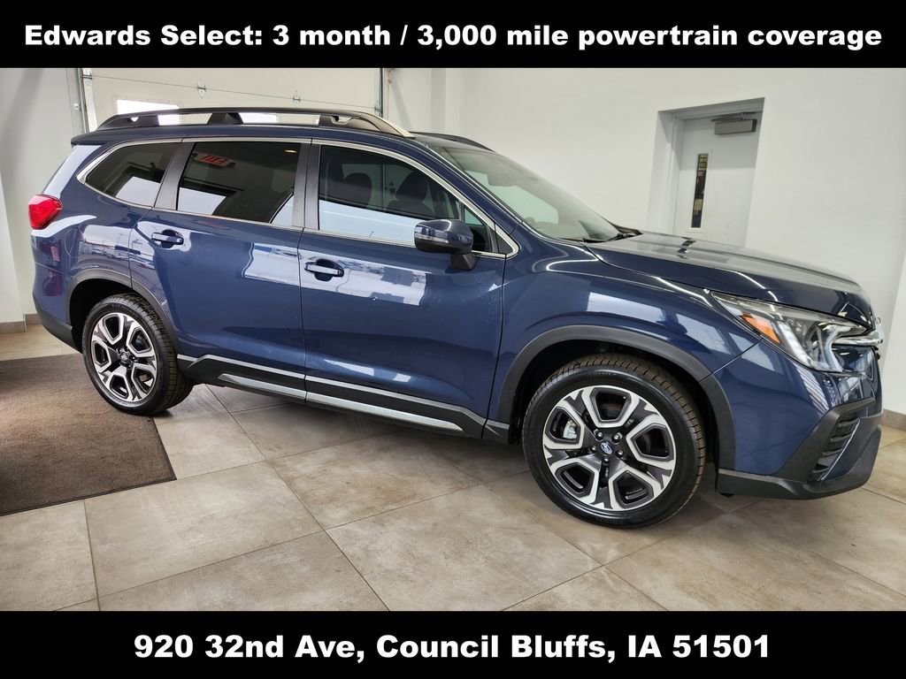 Used 2023 Subaru Ascent Limited image 2