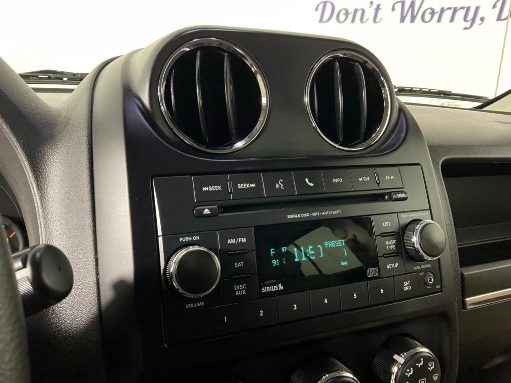 Used 2014 Jeep Patriot Sport w/ Power Value Group FWD image 21