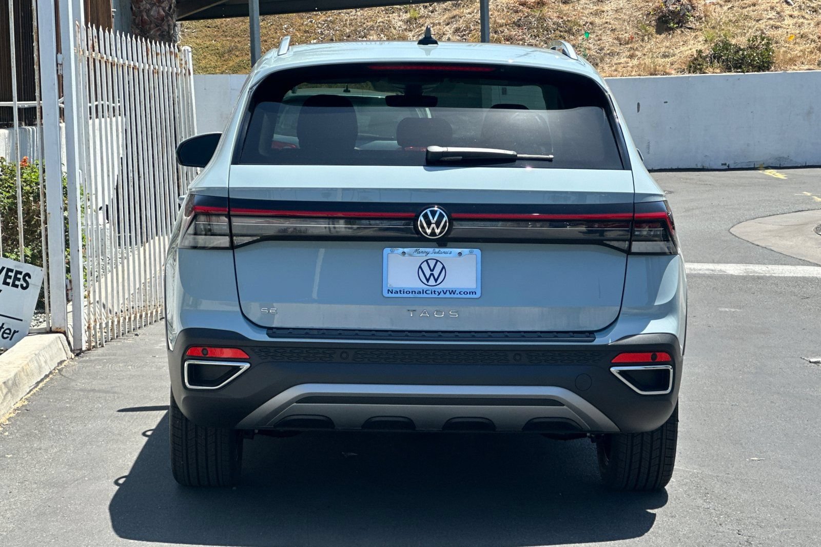 New 2026 Volkswagen Taos SE FWD image 6