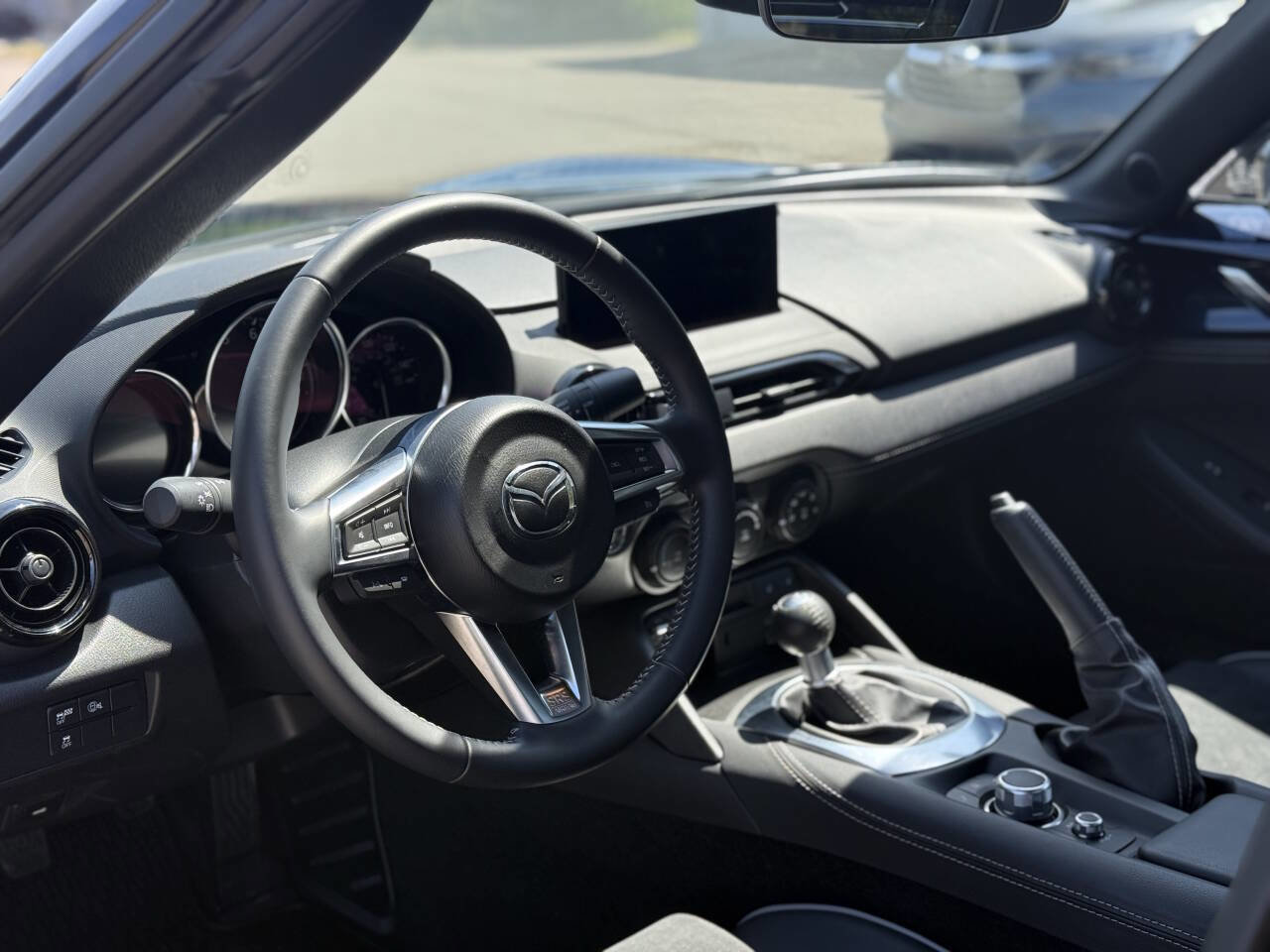 Used 2025 MAZDA MX-5 Miata RF Club w/ Weather Package image 11