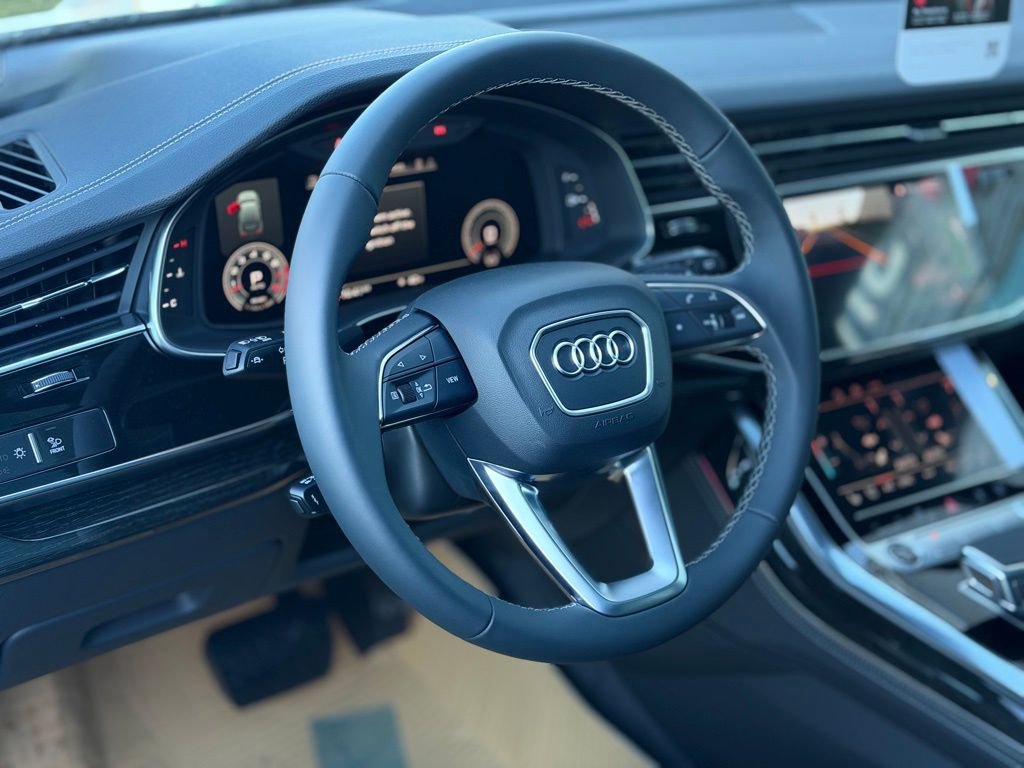 New 2025 Audi Q7 3.0T Premium Plus image 9