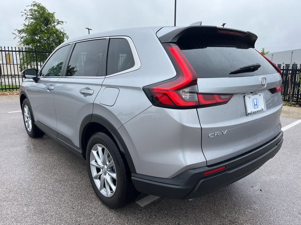 Certified 2026 Honda CR-V EX image 6