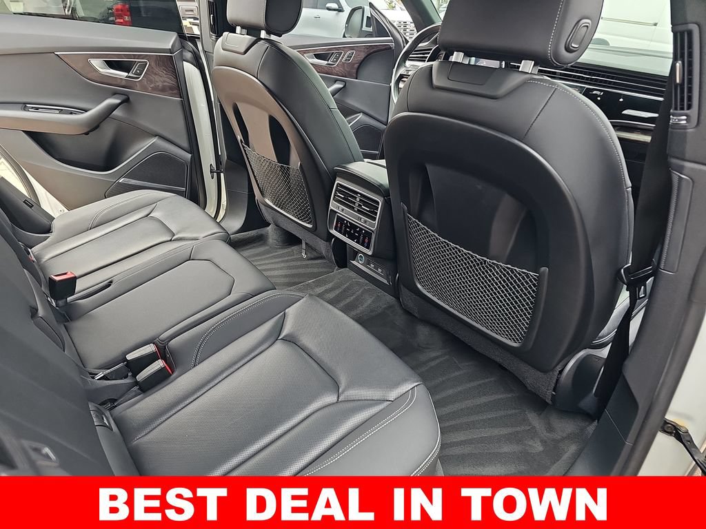 Used 2019 Audi Q8 Premium Plus w/ Premium Plus AWD/4WD image 11