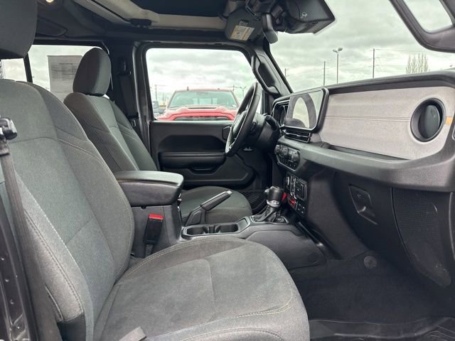 Used 2024 Jeep Gladiator Sport image 13