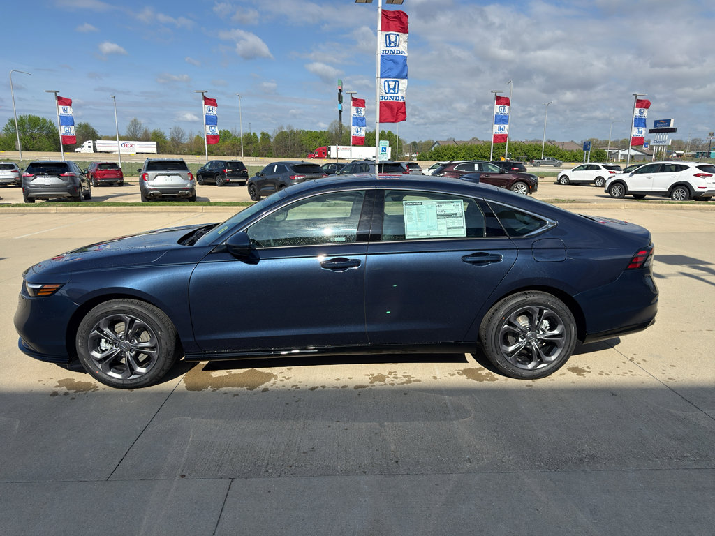 New 2026 Honda Accord EX-L image 8