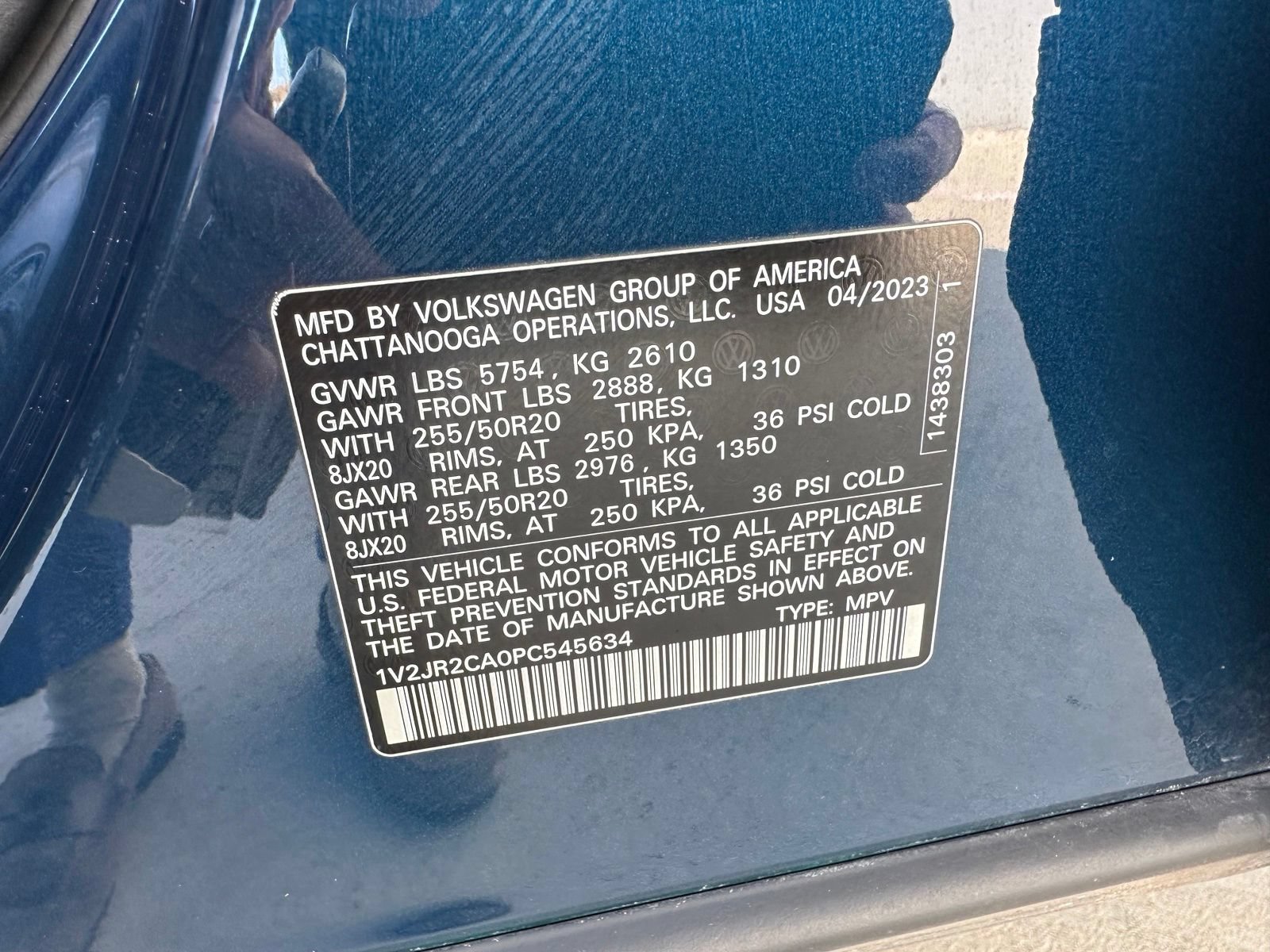 Used 2023 Volkswagen Atlas SE w/ Panoramic Sunroof Package FWD image 18