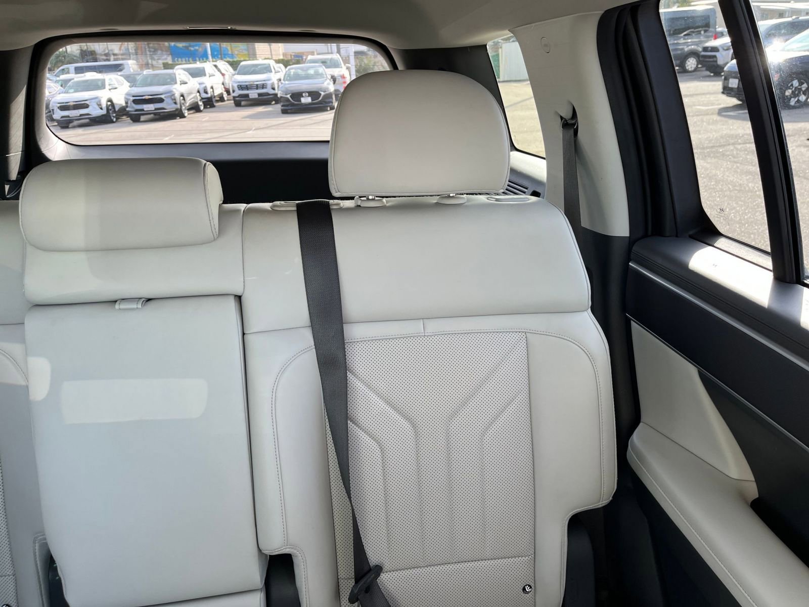 Used 2025 Hyundai Santa Fe SEL image 39