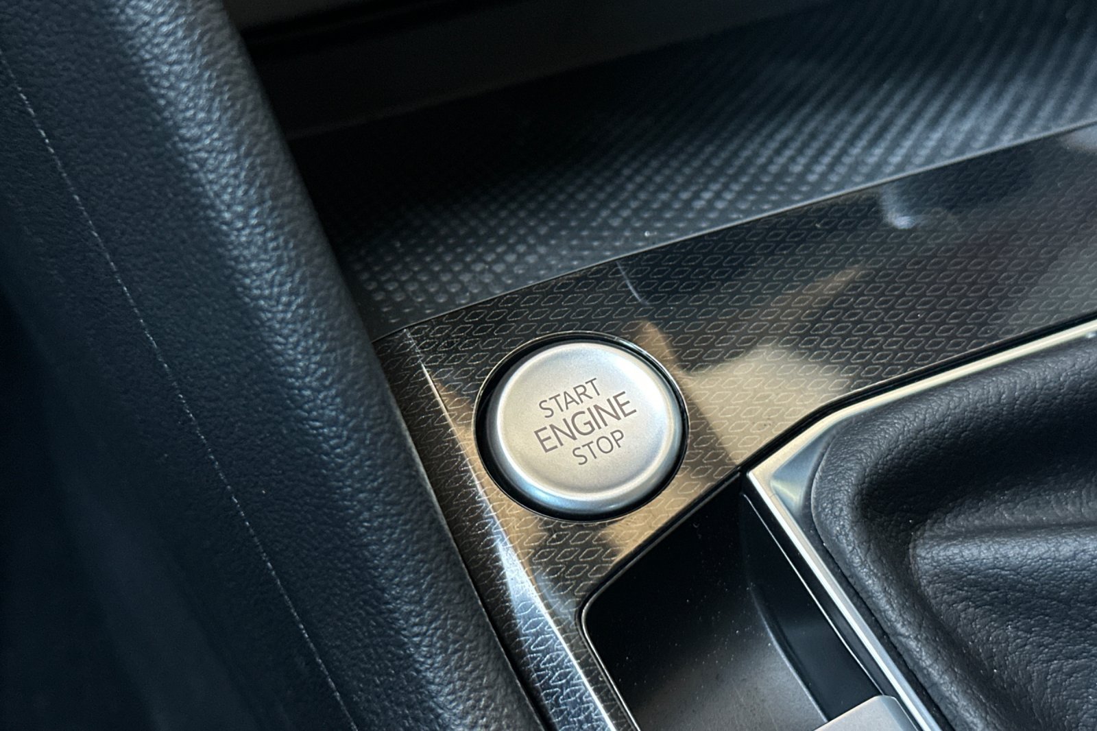 New 2026 Volkswagen Taos S FWD image 19