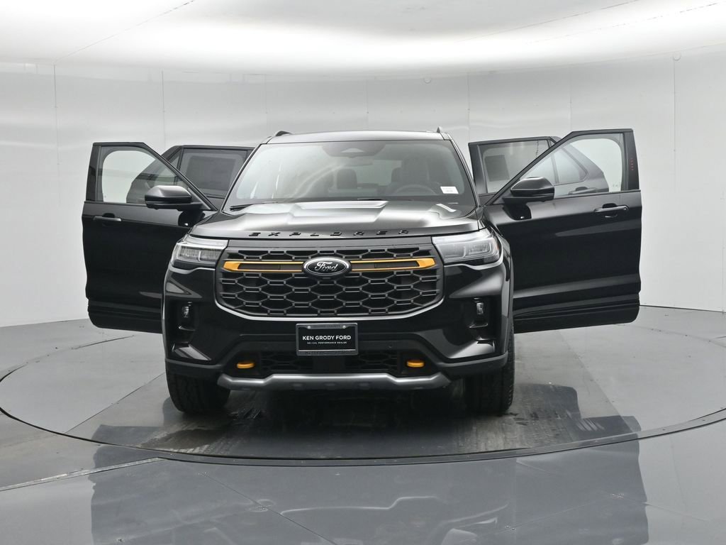 New 2026 Ford Explorer Tremor w/ Tremor Ultimate Package image 33