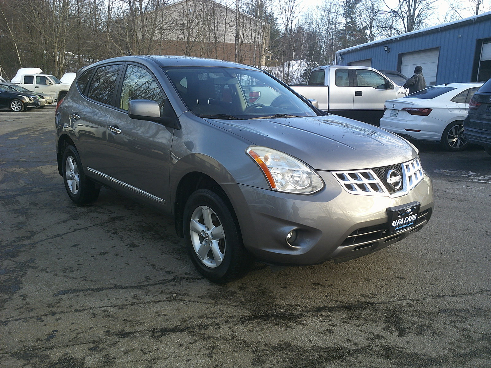 Used 2013 Nissan Rogue S w/ Special Edition Pkg image 3