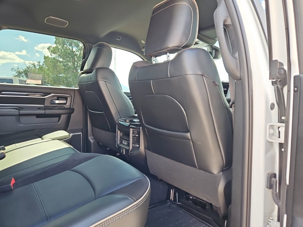Certified 2022 RAM 3500 Laramie AWD/4WD image 25