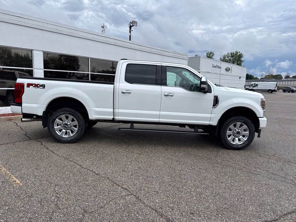 Used 2020 Ford F250 Platinum w/ FX4 Off-Road Package AWD/4WD image 2