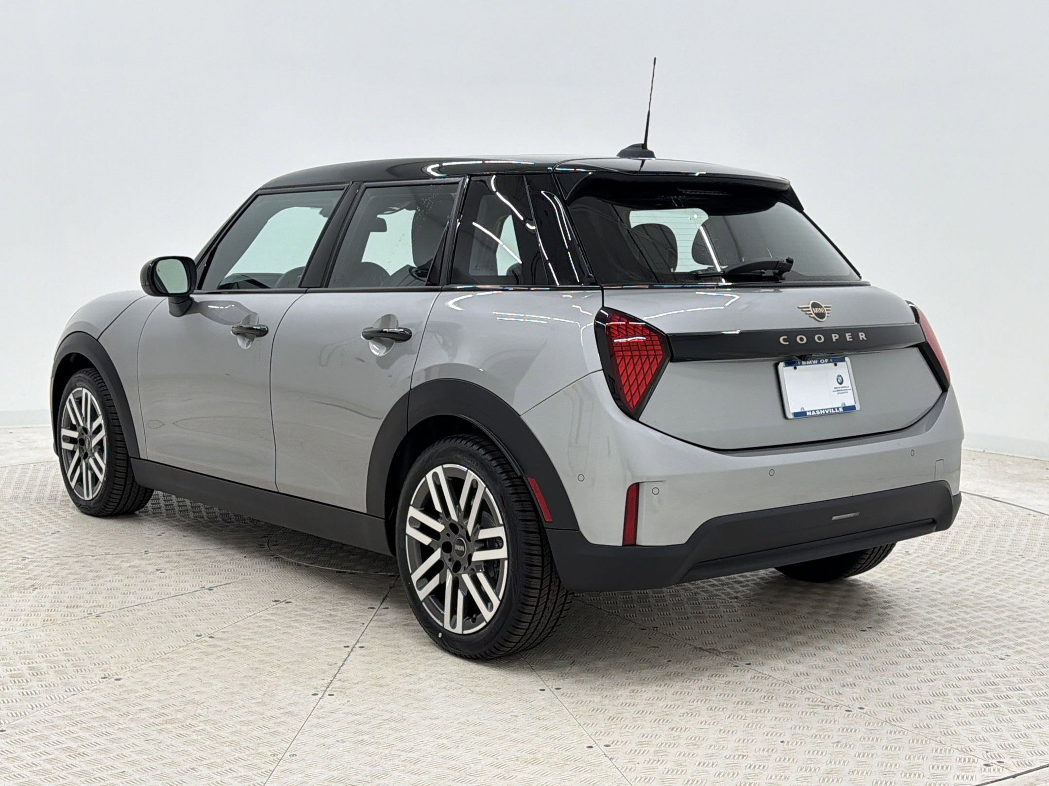 New 2026 MINI Cooper 4-Door Hardtop image 3