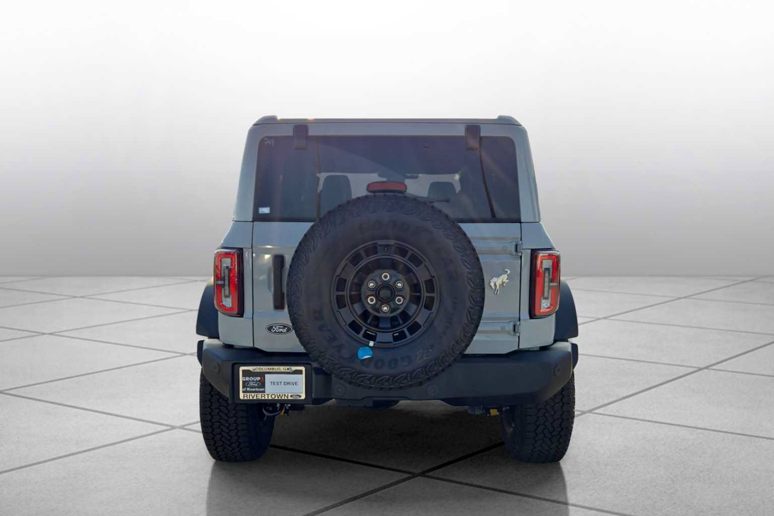 New 2026 Ford Bronco Outer Banks w/ Sasquatch Package AWD/4WD image 4