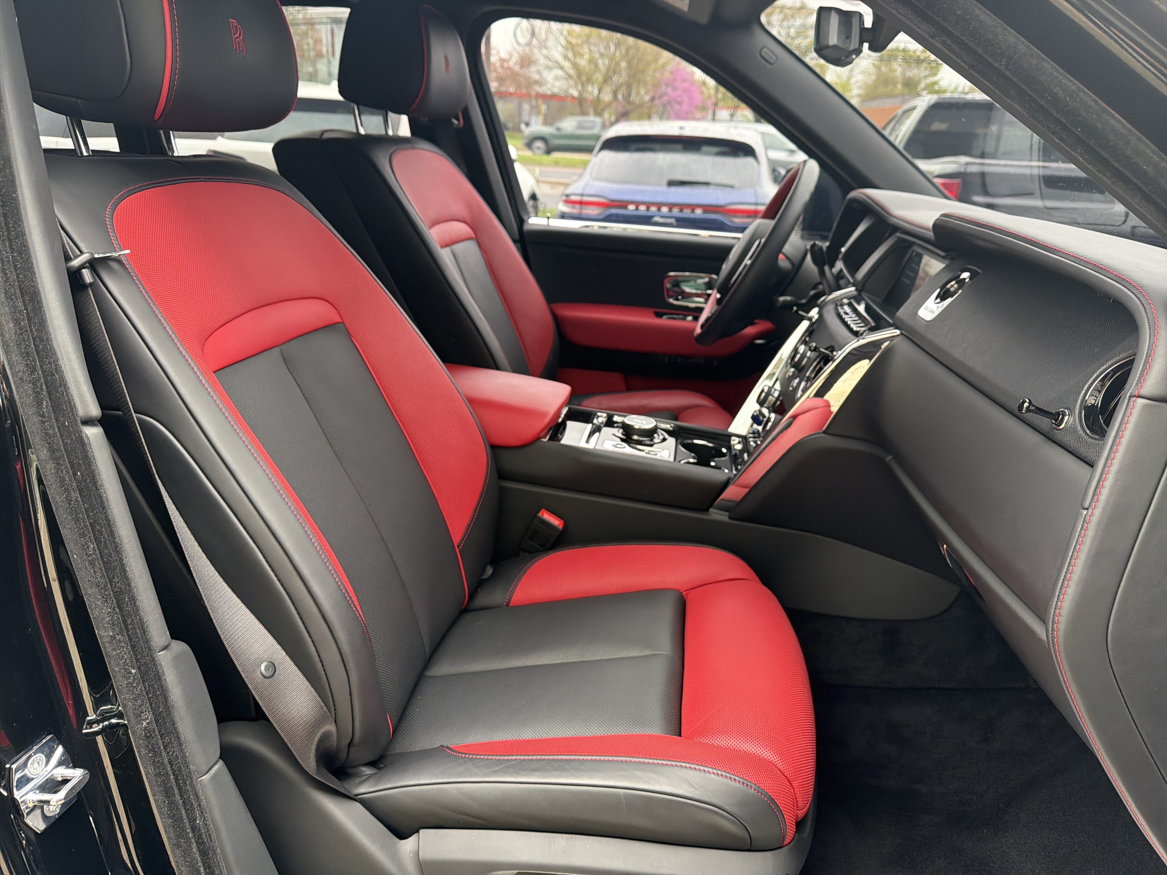 Certified 2023 Rolls-Royce Cullinan w/ Cullinan Package AWD/4WD image 2