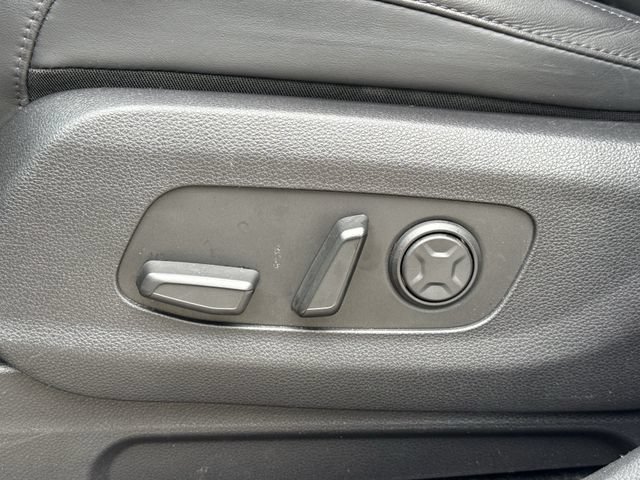 Used 2024 Kia Carnival SX FWD image 25