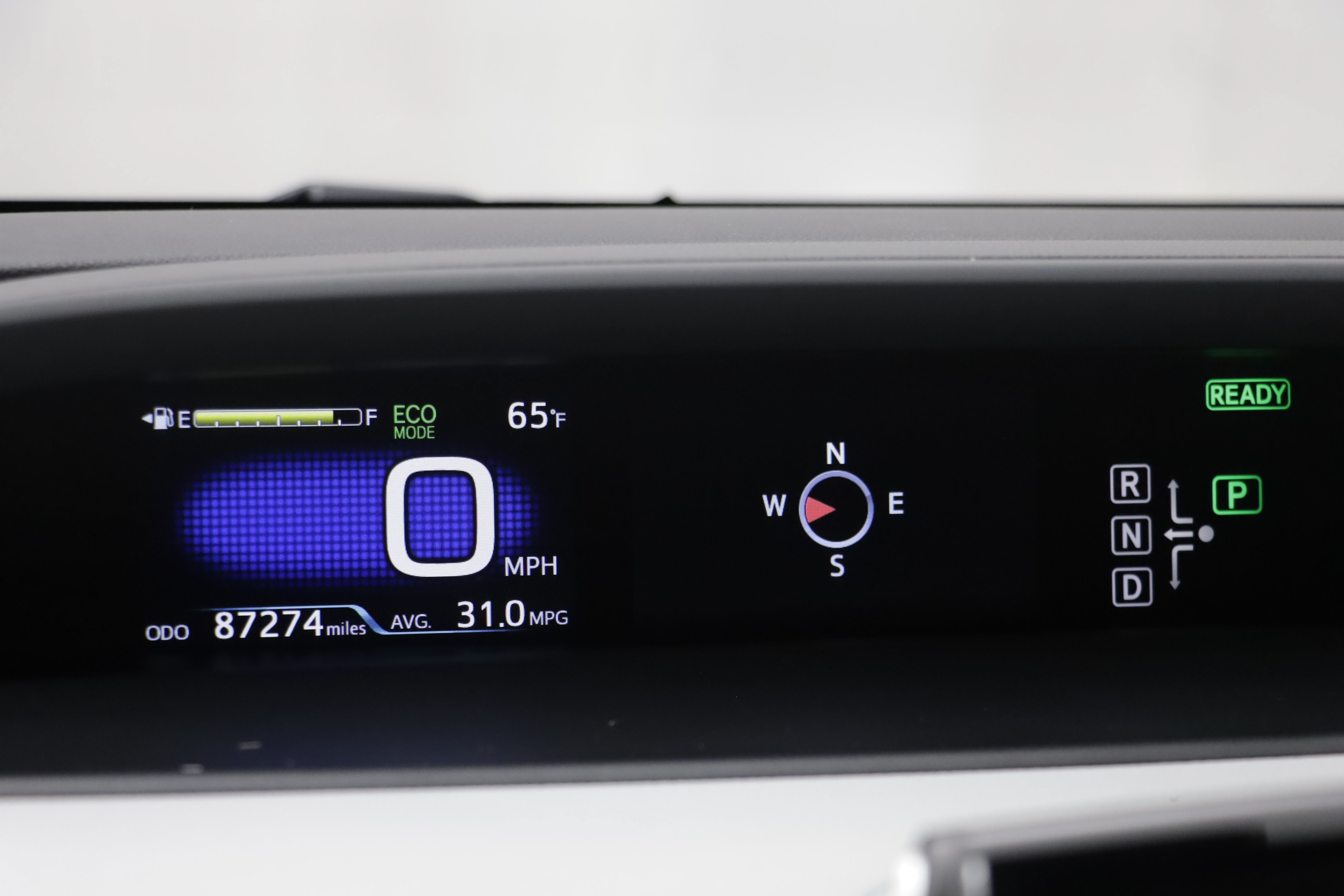 Used 2017 Toyota Prius Three Touring w/ Carpet Mat Package FWD image 7