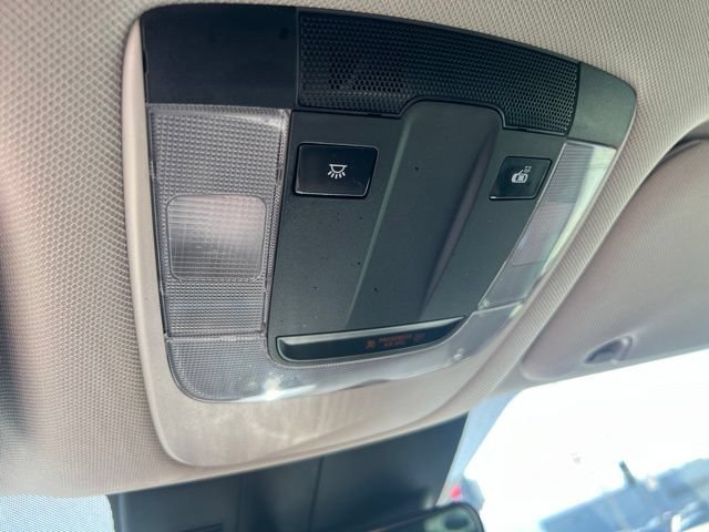 Used 2022 Kia Sorento LX AWD/4WD image 13