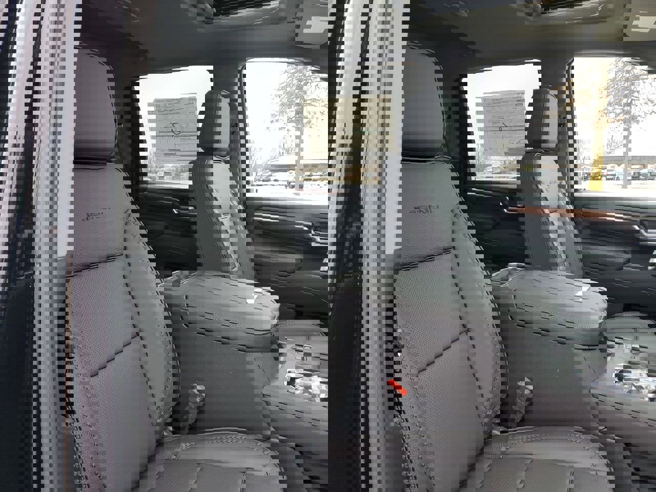 New 2025 GMC Sierra 3500 Denali w/ Denali Reserve Package image 65