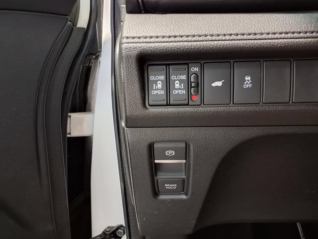 Certified 2026 Honda Odyssey EX-L image 16