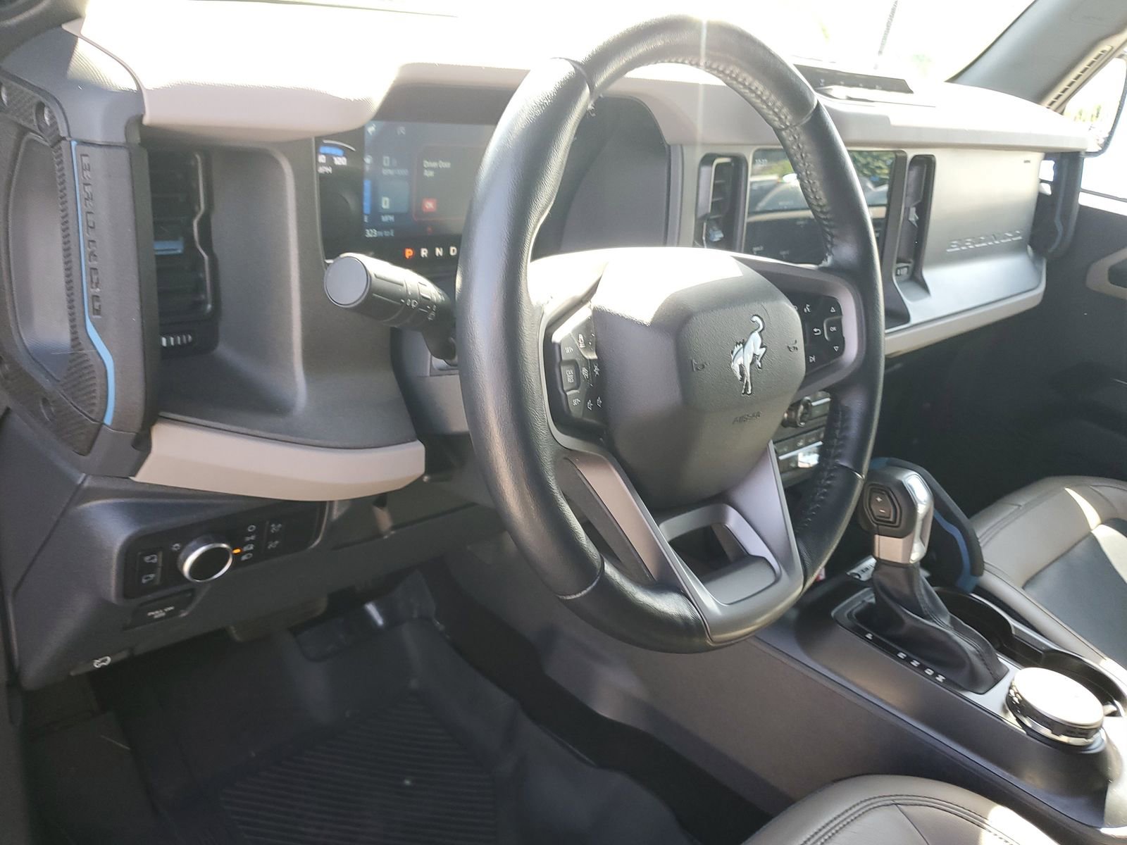 Used 2024 Ford Bronco Wildtrak AWD/4WD image 18