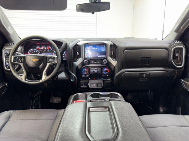 Used 2022 Chevrolet Silverado 2500 LT w/ Convenience Package image 13