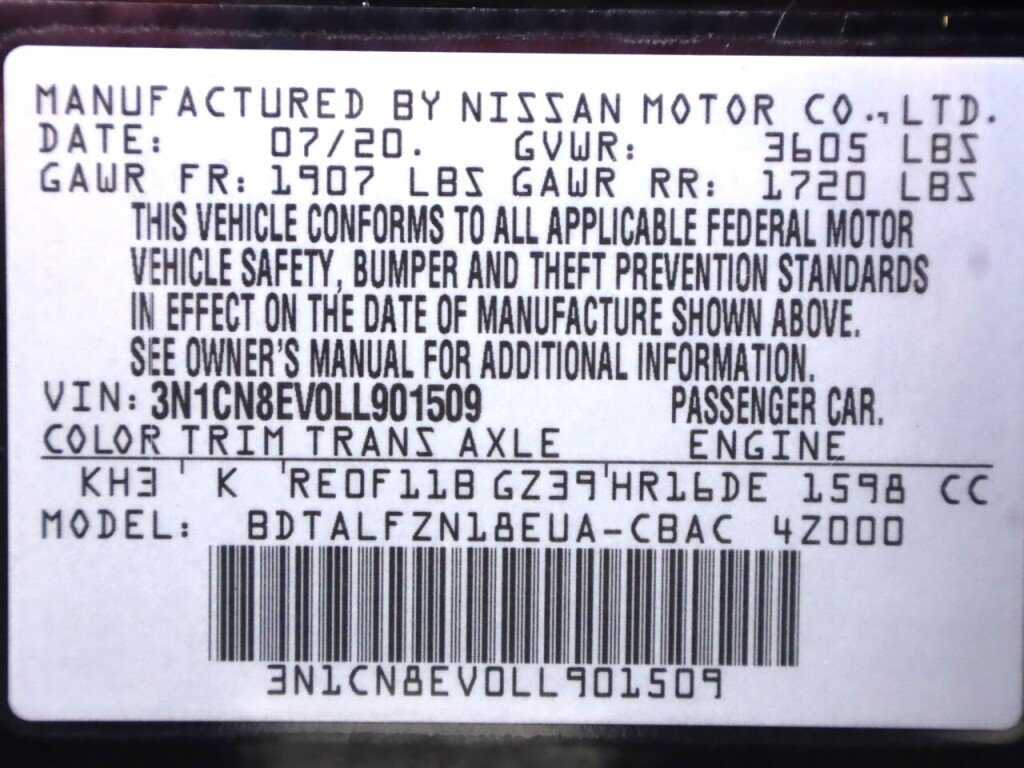 Used 2020 Nissan Versa SV FWD image 40