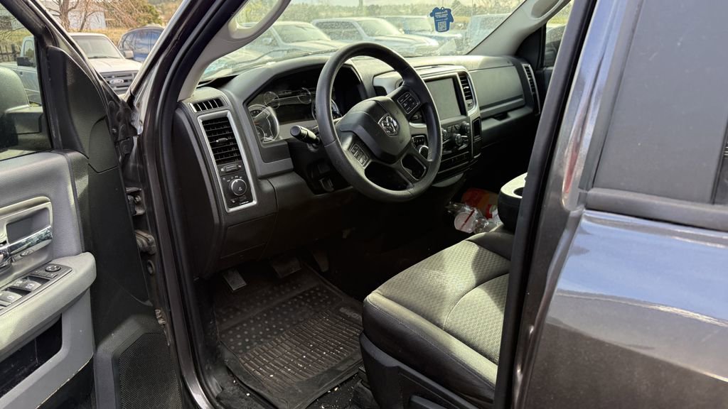 Used 2020 RAM 1500 Classic Warlock w/ Electronics Group AWD/4WD image 3