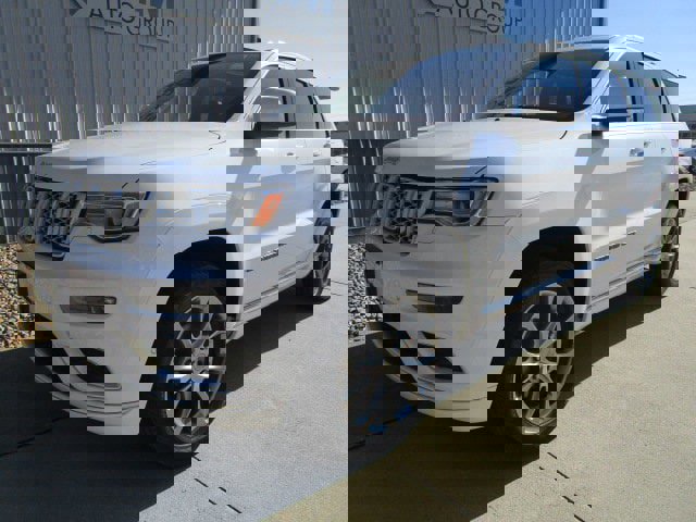 Used 2020 Jeep Grand Cherokee Summit w/ Platinum Series Group image 1